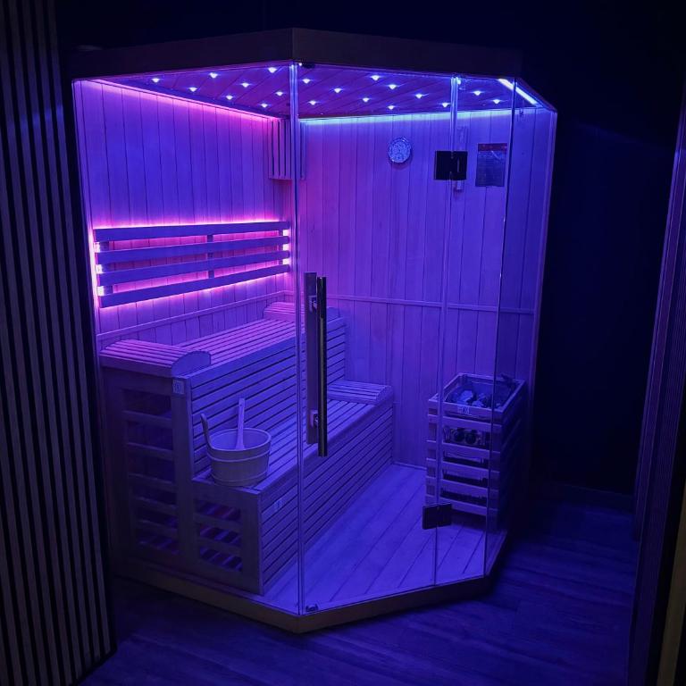 MIRAGE47SPA - Private Spa Suite with Jacuzzi & Sauna in Marbella - Apartamento de 1 dormitorio - 4