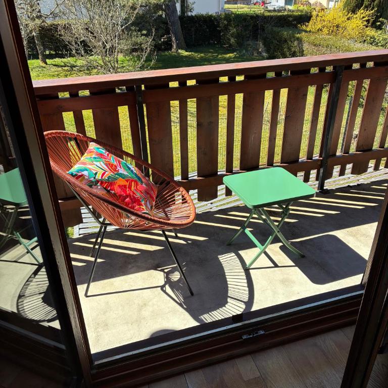 Chalet familial Gerardmer centre - salle de jeu - piscine partagée - Chalet - 64