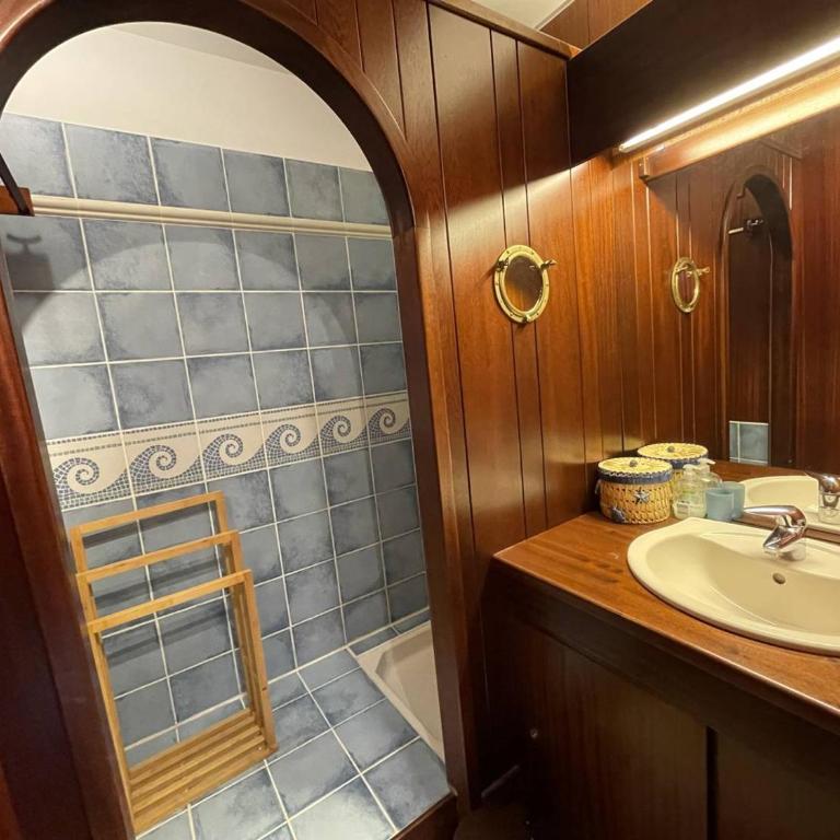 Appartement 3 pièces avec clim, wifi, parking Saint-Cyprien Plage - FR-1-106-62 - Apartment - 21