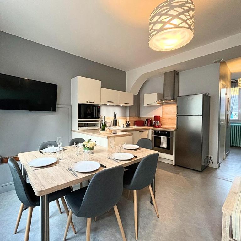 Au Coeur d'Amboise - Terrasse privée/climatisation - Apartamento de 2 dormitorios con terraza - 3