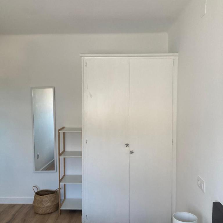 Mas Pinell Piscina - Two-Bedroom Apartment - 18
