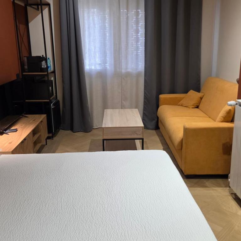 Centro & Mare - Rooms - Suites - Garage - Junior Suite Deluxe - 8