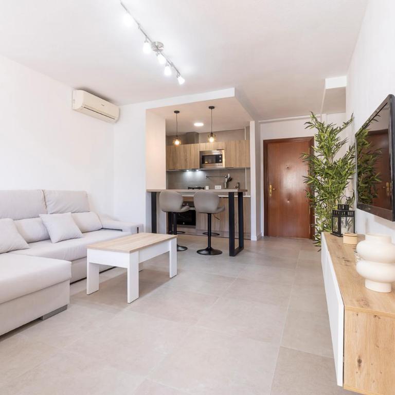 Bhost - Carihuela Las Higueras - Apartamento de 2 dormitorios - 2