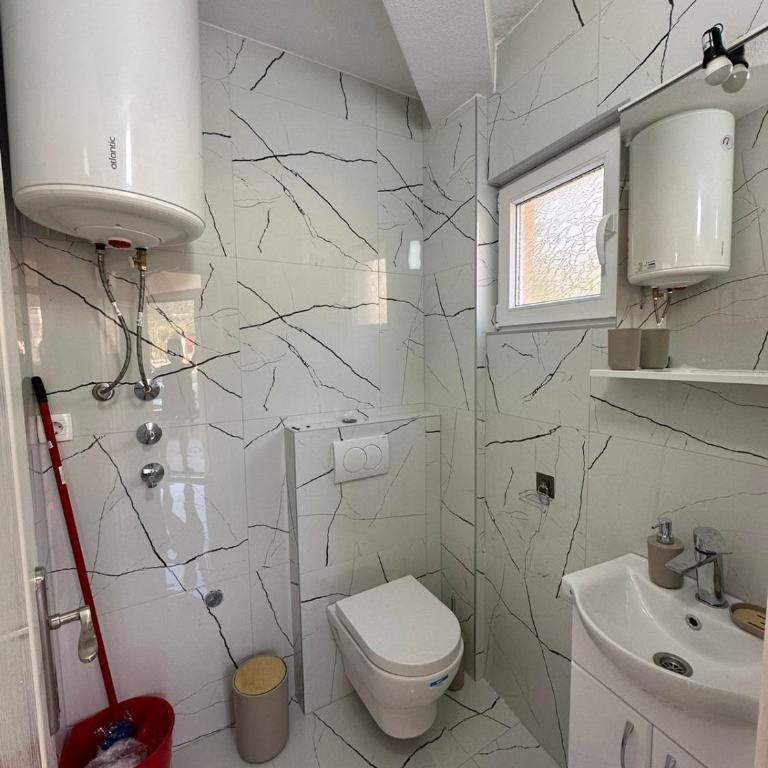 Apartman Kika - One-Bedroom Apartment - 9