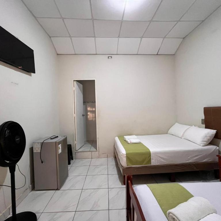 HospedajesPerú - Habitación Doble con baño privado - 17
