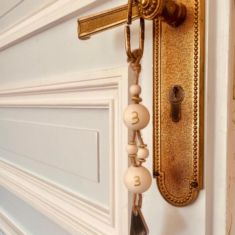 Chambres d hôtes dans maison bourgeoise Douce France - Chambre Deluxe - 5