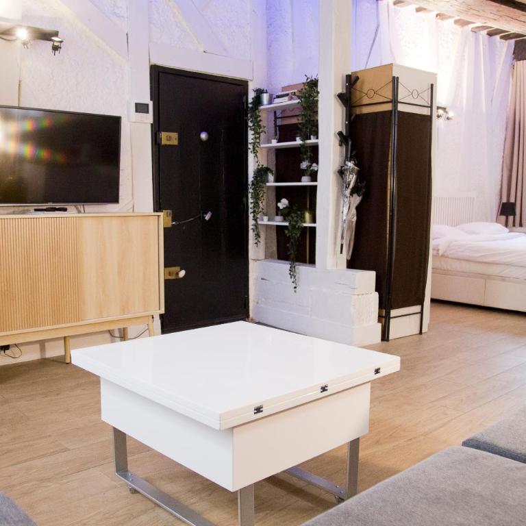 Valentine - Authentic Design Large Studio Notre-Dame Seine Walk - Appartement 1 Chambre - 3
