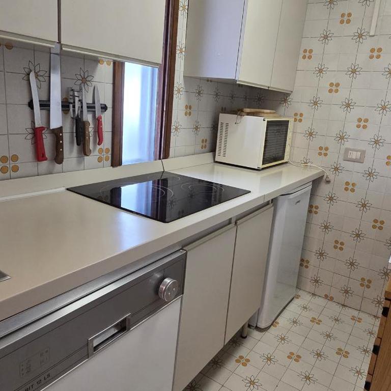 Casa Rotic - Appartamento con Vista e Balcone - 10