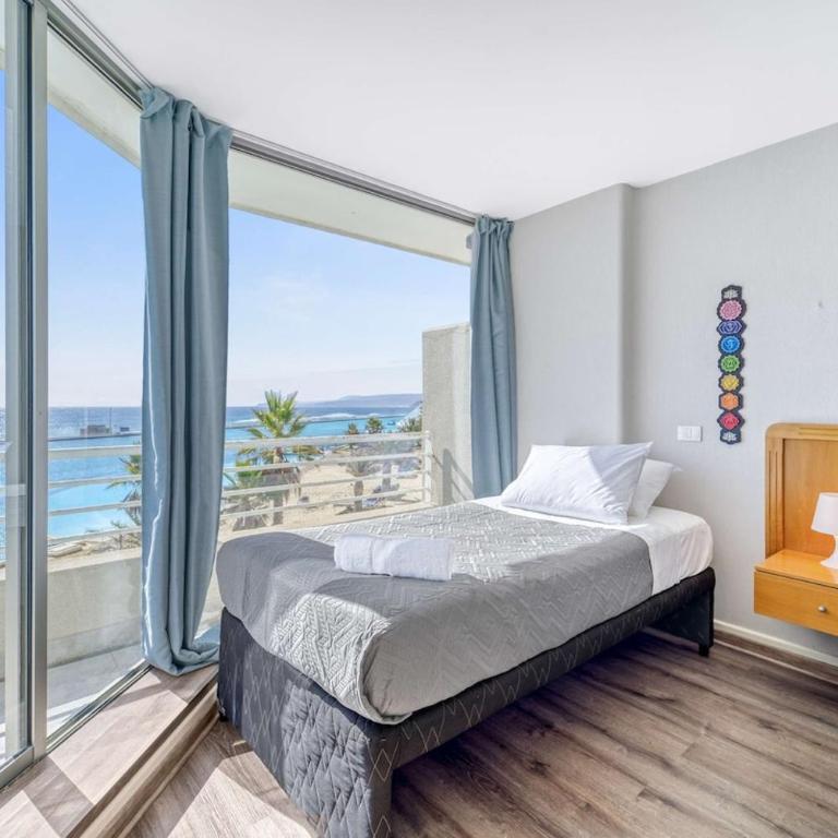Sunset Terrace 2 Bedroom, Beautiful Ocean View - Two-Bedroom Apartment - 25