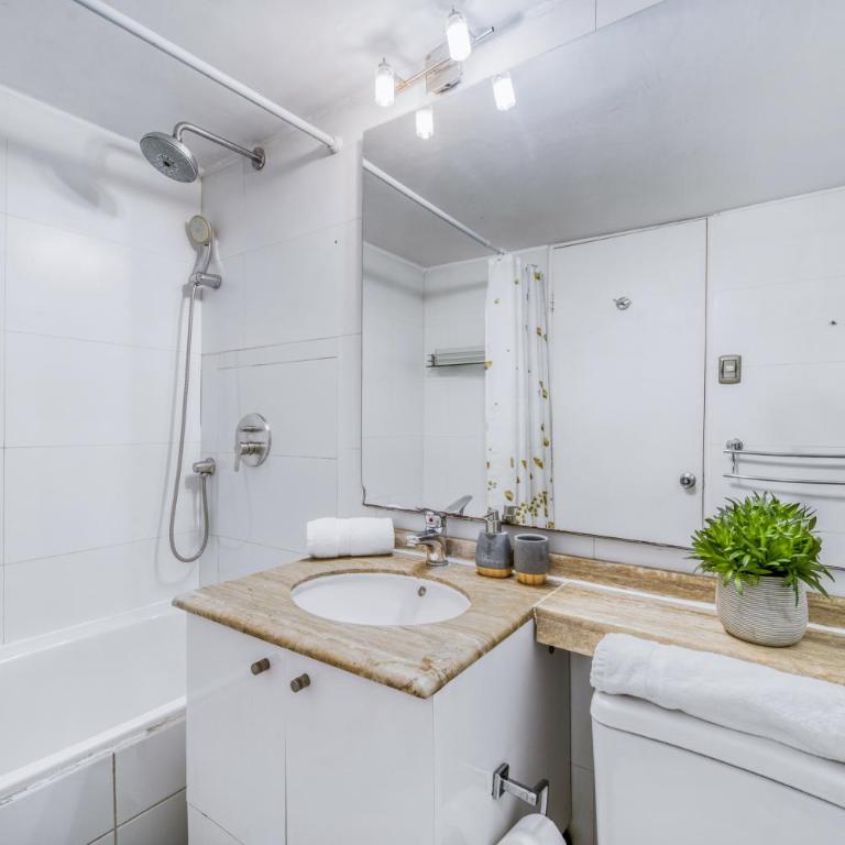 Central Providencia Apartment 2D, AC And Wifi - Two-Bedroom Standard Apartment - 13
