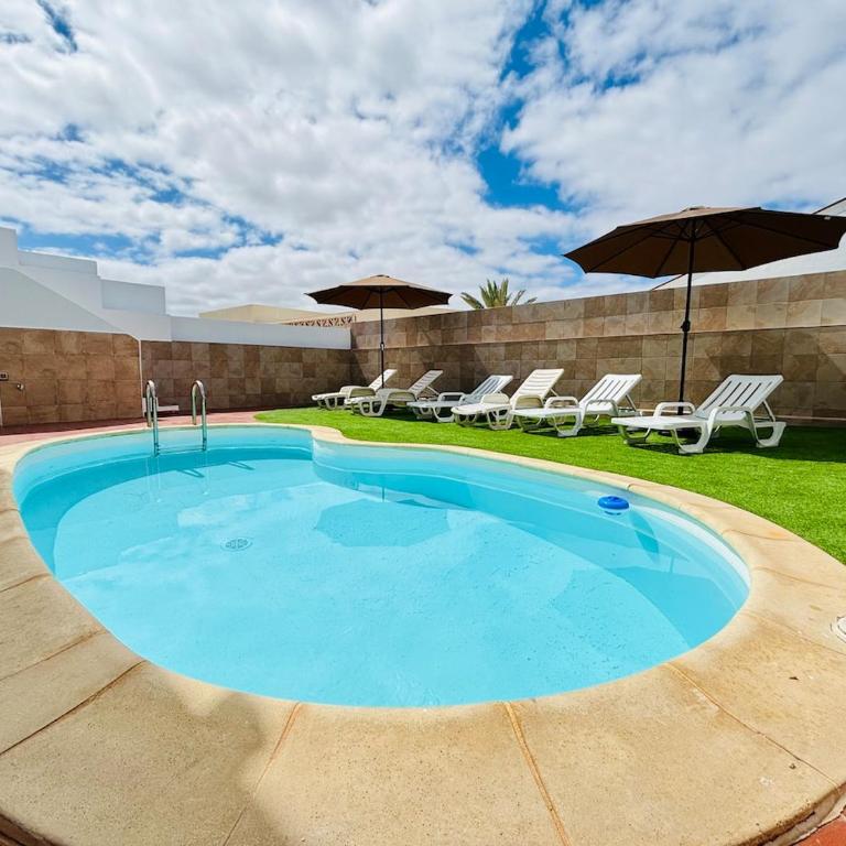VillaCocoChalet, Private Pool, Beaches & NightLife - Three-Bedroom Villa - 1