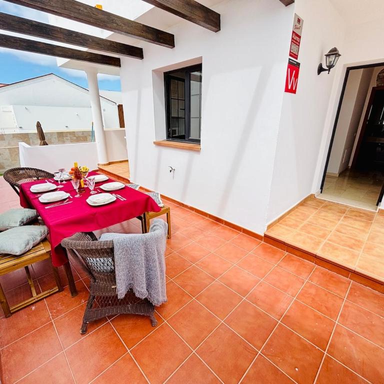 VillaCocoChalet, Private Pool, Beaches & NightLife - Three-Bedroom Villa - 2