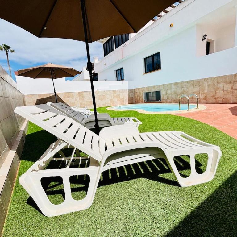 VillaCocoChalet, Private Pool, Beaches & NightLife - Three-Bedroom Villa - 15