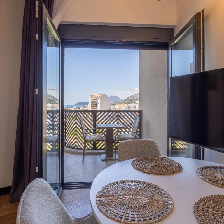 Azure Sky Apartment - Superior Apartman sa Balkonom - 7