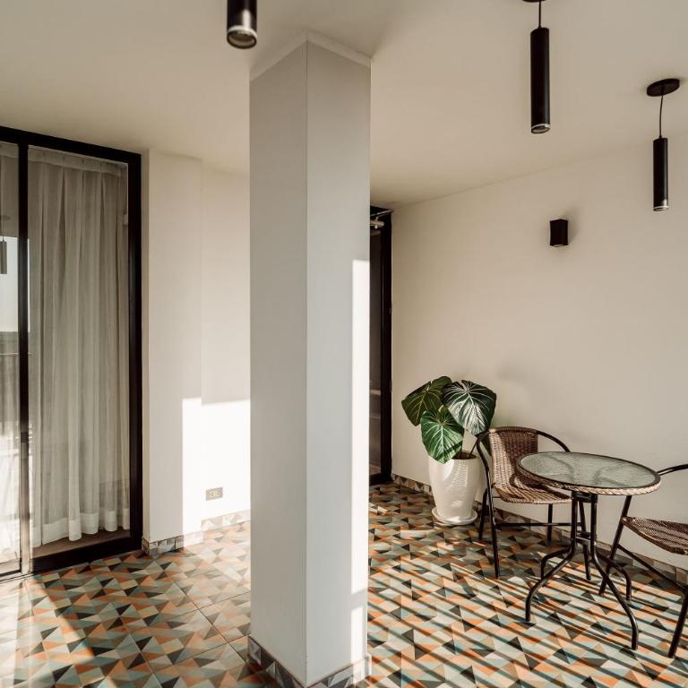 Hotel QC - Habitación Doble - 5