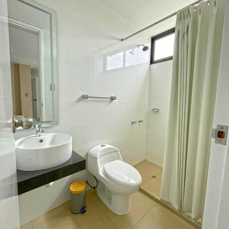 Hotel QC - Habitación Individual - 3