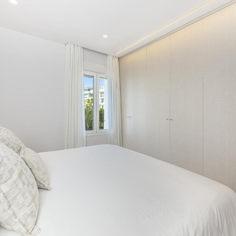 Luminoso apartamento en pleno Puerto Banús - Apartamento con balcón - 6