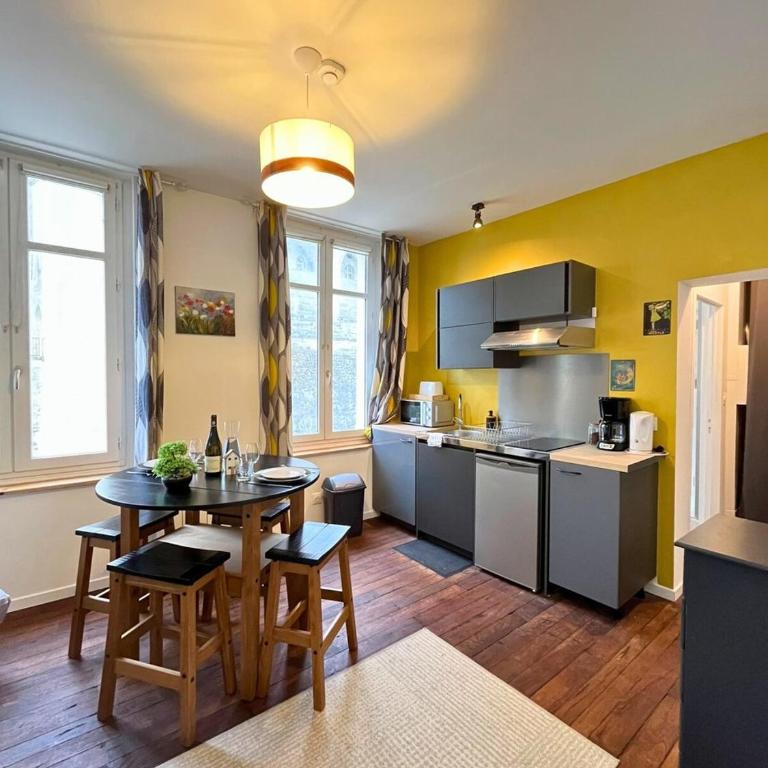 Le Petit Châtelain Panorama Royal Amboise - Appartement Supérieur - Vue sur Ville - 2