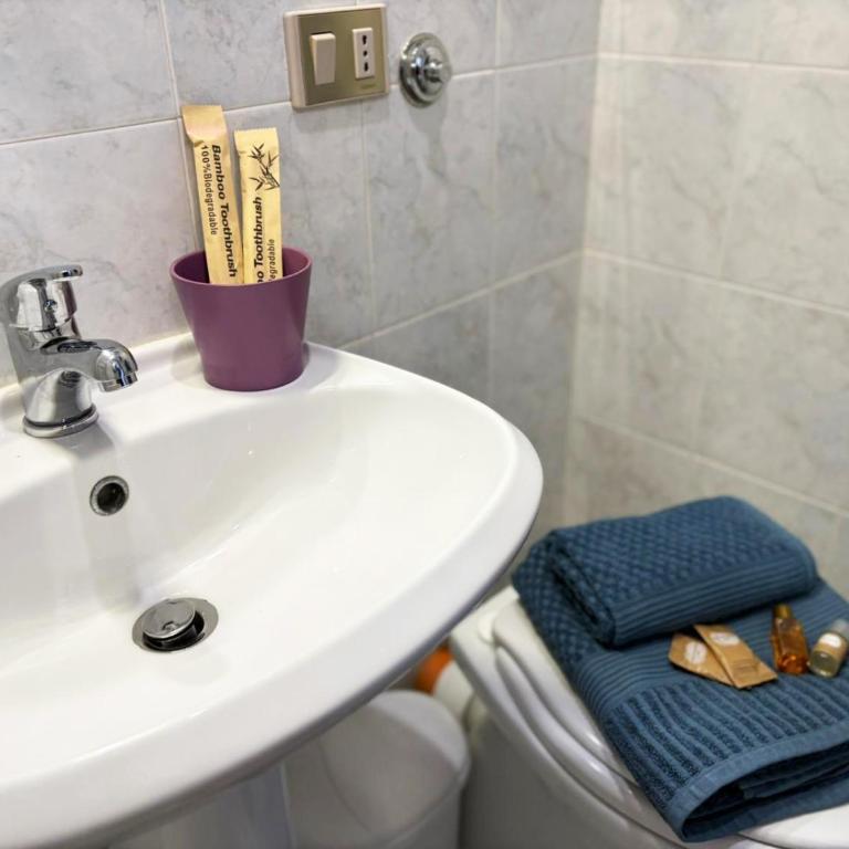 Sailor's 77 - Deluxe Double Room with Sea View - 18