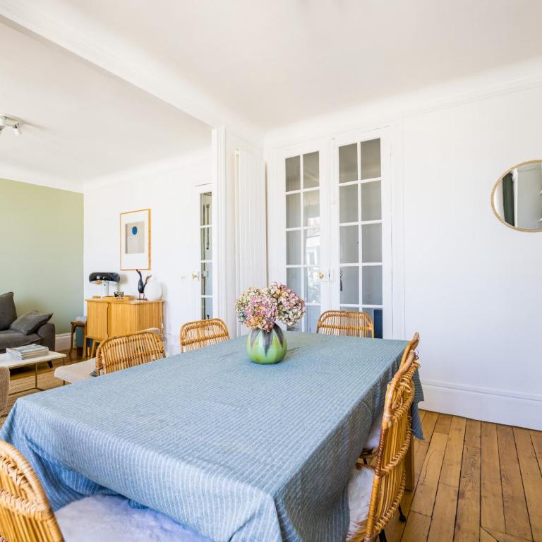 Tour Eiffel Belle Vue - Appartement - 12