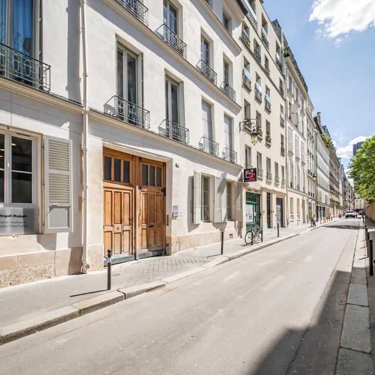 Bon Marché Rousselet - Appartement - 28