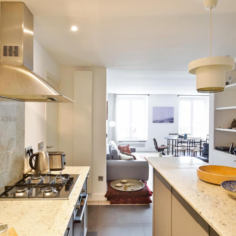 Palais Royal Charm Home - Appartement - 11