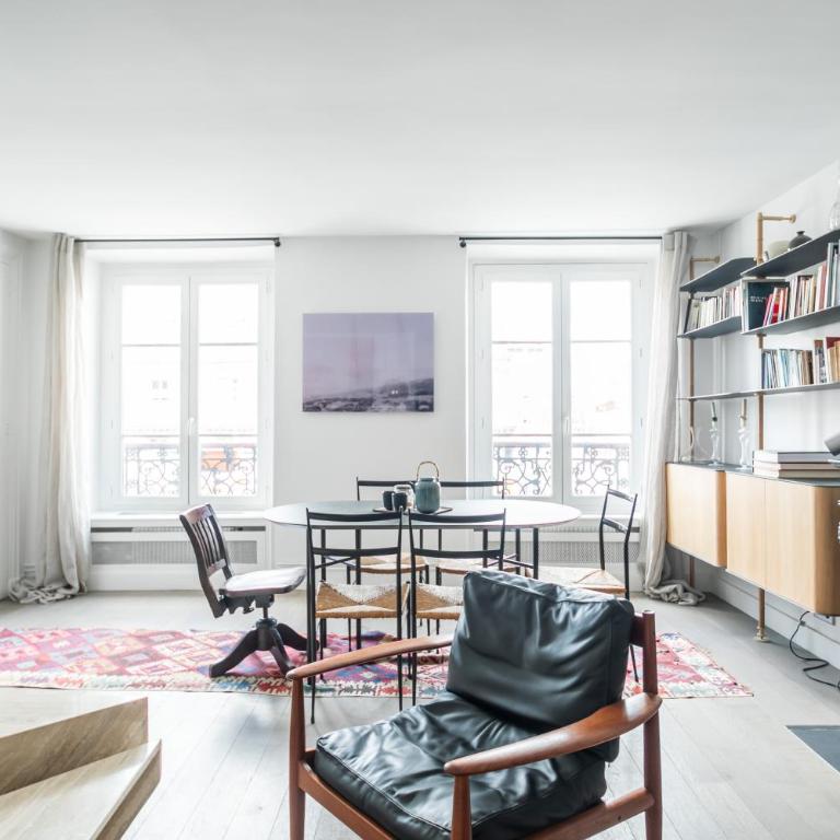 Palais Royal Charm Home - Appartement - 16