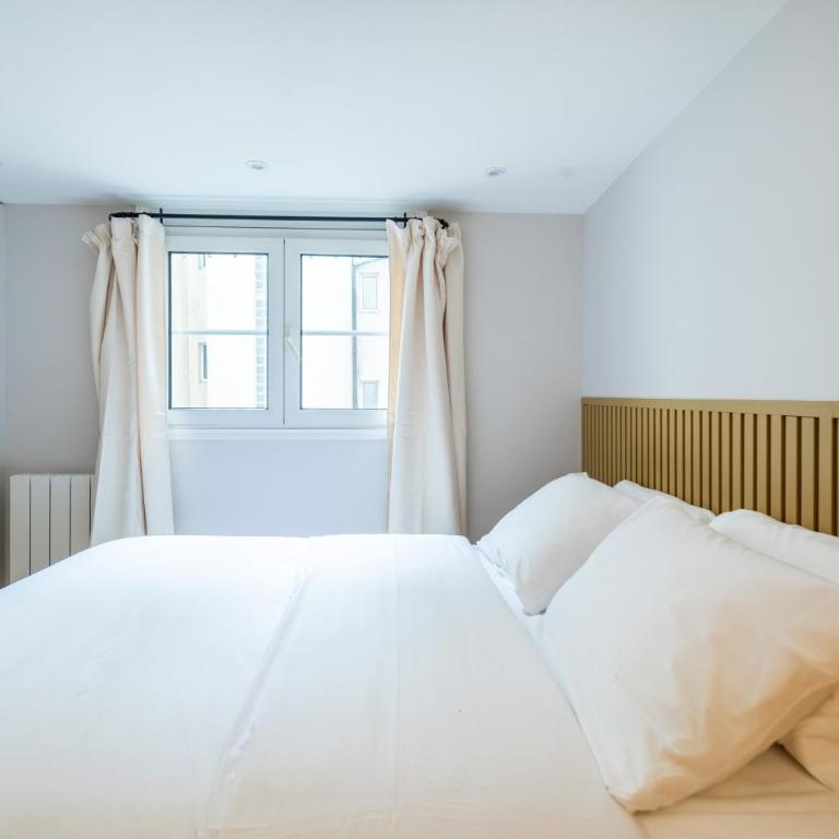 Palais Royal Design - Apartment - 11
