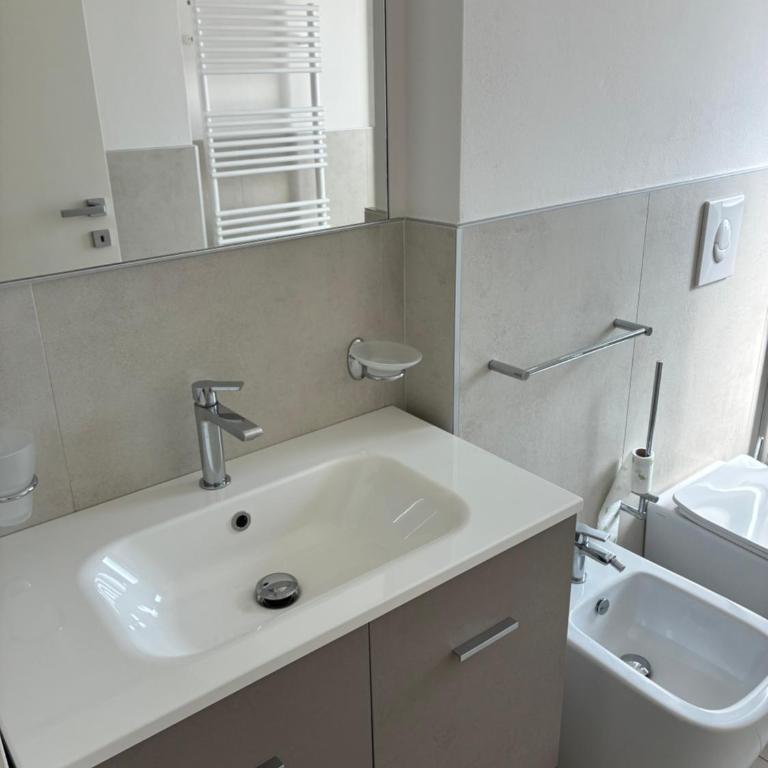 Appartamento Via Equilio 22 - Appartamento con 2 Camere da Letto - 7