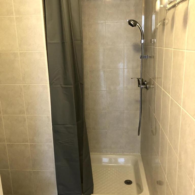 Appartement T2 plein pieds avec parking gratuit - Apartamento de 1 dormitorio con vistas - 15