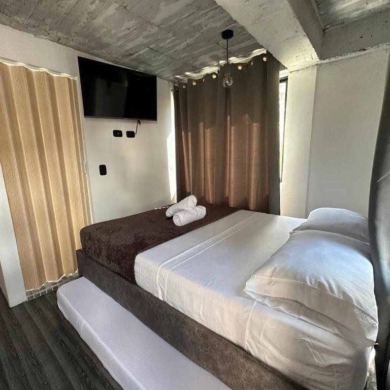Complejo Turistico Apartaestudios 201 Armenia Quindio - Apartamento de 1 dormitorio - 2