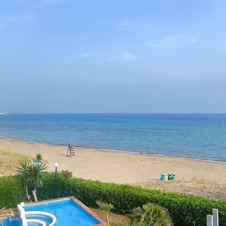 Luxury beachfront - 4 double rooms 3 bathrooms - Apartamento - 3