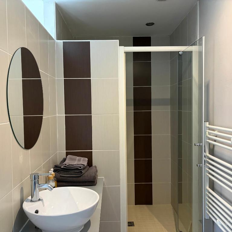 le chemin des pouzes - Appartement 3 Chambres - 49