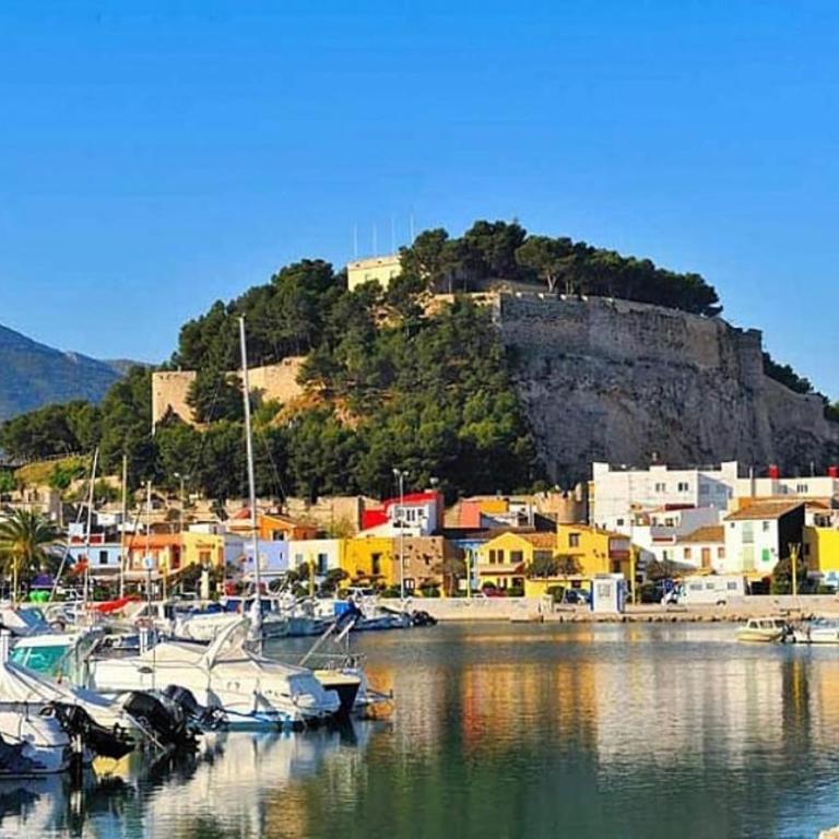 Luxury beachfront - 4 double rooms 3 bathrooms - Apartamento - 65