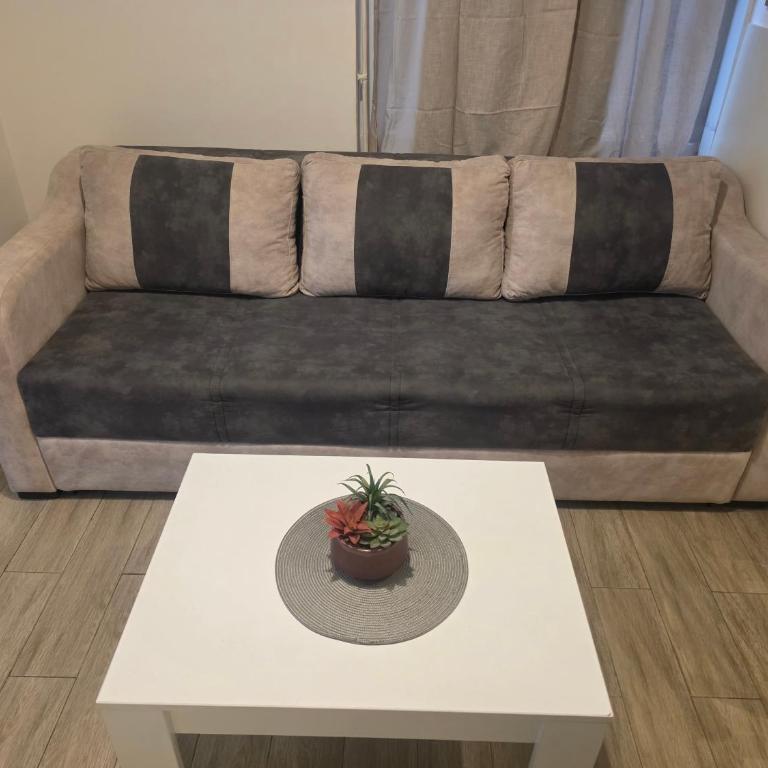 Modern 2BR Central Apartment Sleeps 6 Balcony - Apartman sa 2 Spavaće Sobe - 9