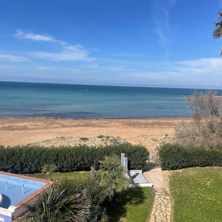 Luxury beachfront - 4 double rooms 3 bathrooms - Apartamento - 67