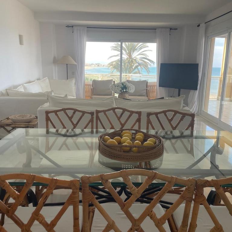 Luxury beachfront - 4 double rooms 3 bathrooms - Apartamento - 12