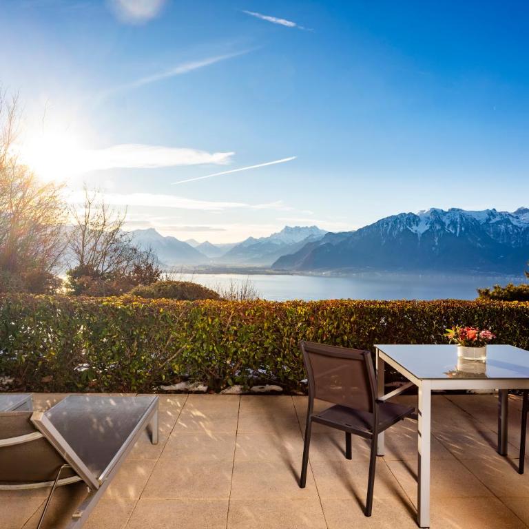 Le Mirador Resort & Spa - Junior Suite mit Terrasse und Seeblick - 2