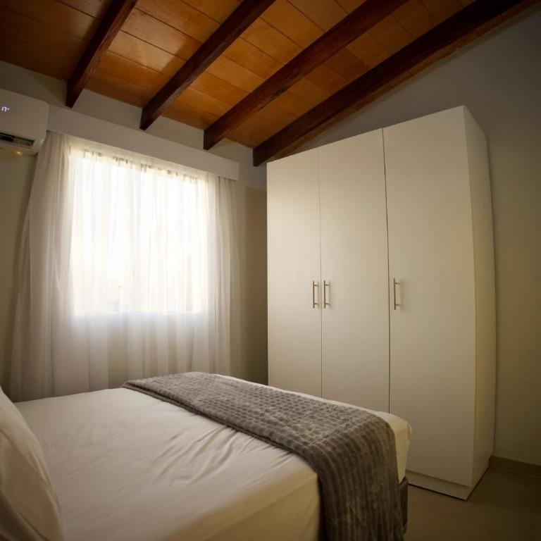 Duplex NR - Basic Triple Room with Shared Bathroom - 18