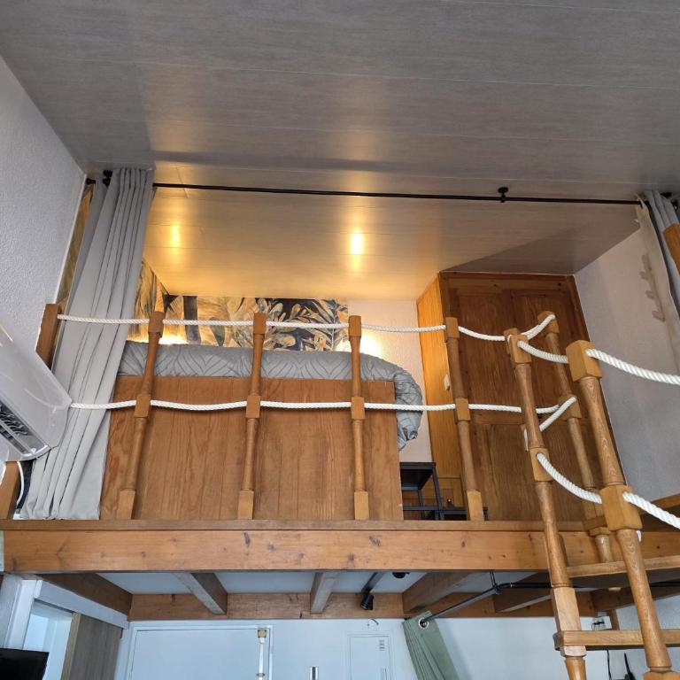 Bel appartement vue port, clim, parking, WiFi - Apartamento con vistas al mar - 10