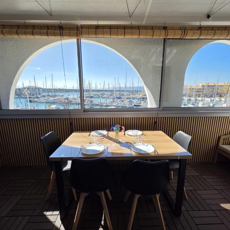 Bel appartement vue port, clim, parking, WiFi - Apartamento con vistas al mar - 3