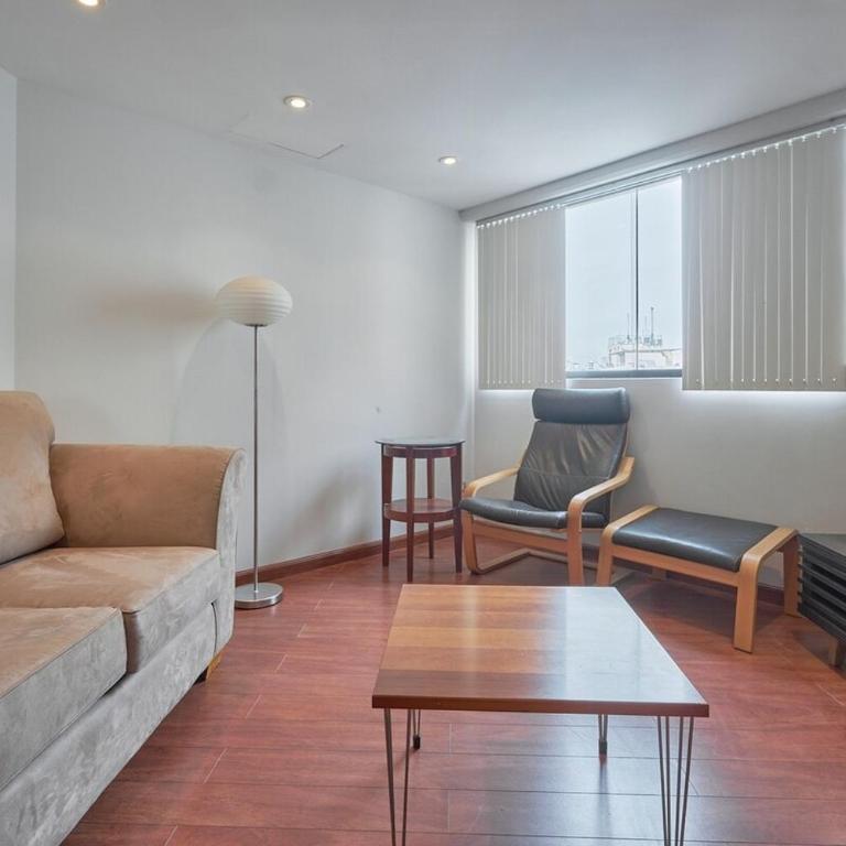 Miraflores Oceanfront Luxury Apartment by Geko - Three-Bedroom Apartment - 26