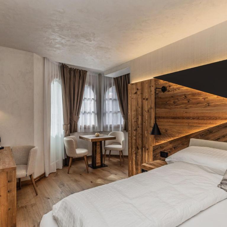 Sporthotel Romantic Plaza - Suite - 12