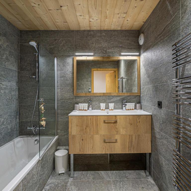Appartement 3 pièces à Courchevel, proche des pistes avec parking et Wi-Fi - FR-1-563-61 - Apartamento (6 adultos) - 17