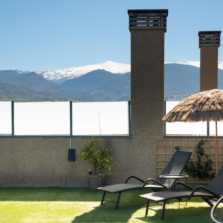 EnjoyGranada Sky Penthouse Luxury 3BR, Pool and Amazing Views - Three-Bedroom Premium Apartment - 60