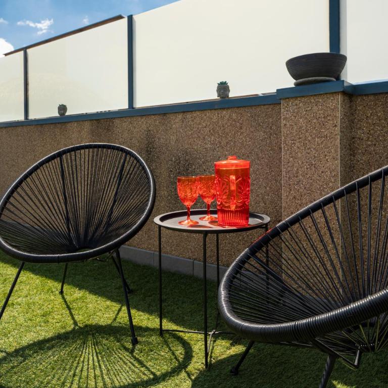 EnjoyGranada Sky Penthouse Luxury 3BR, Pool and Amazing Views - Three-Bedroom Premium Apartment - 61