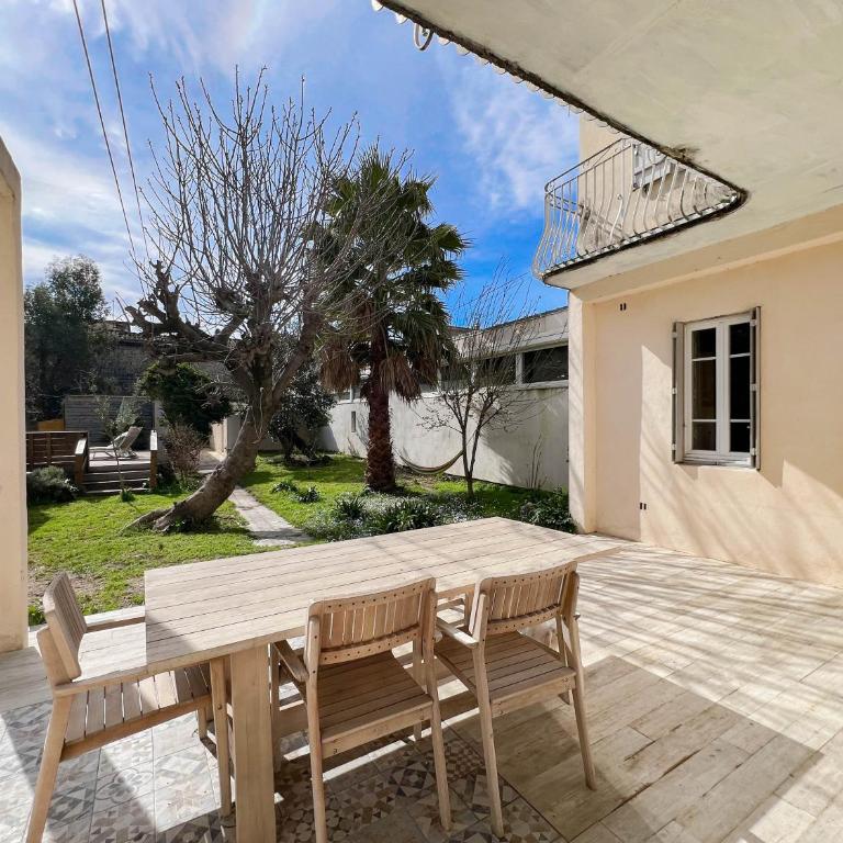 Grande maison avec piscine à pied du Festival d Avignon 10 pers - Villa avec Piscine Privée - 17