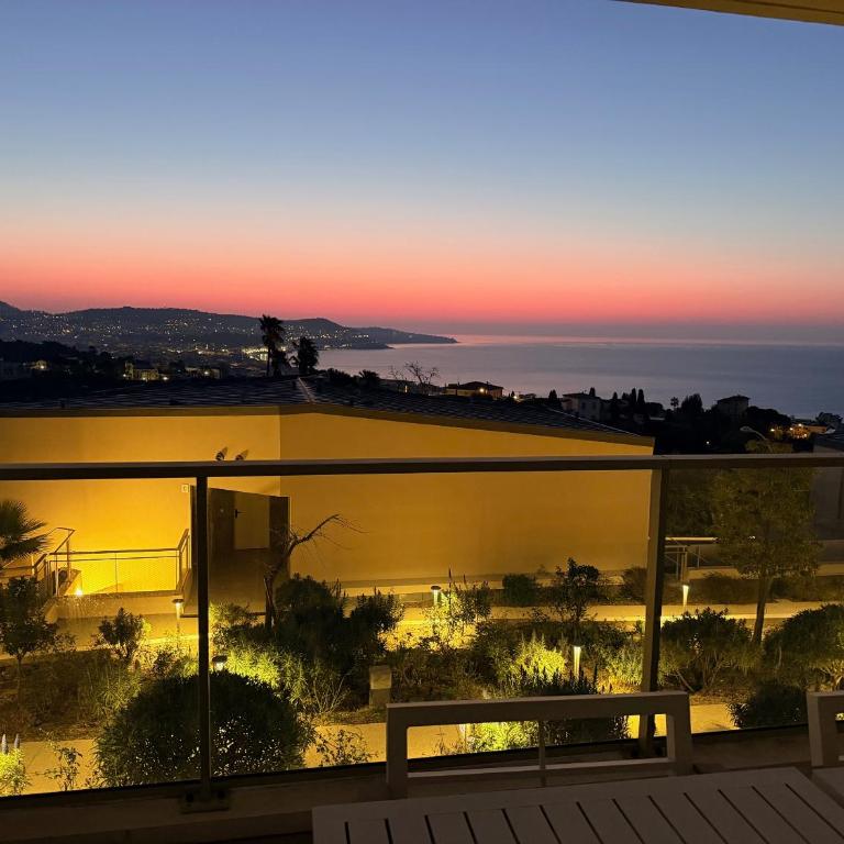 Appartement d'exception vue mer Nice Blue Pearl - Two-Bedroom Apartment with Sea View - 14
