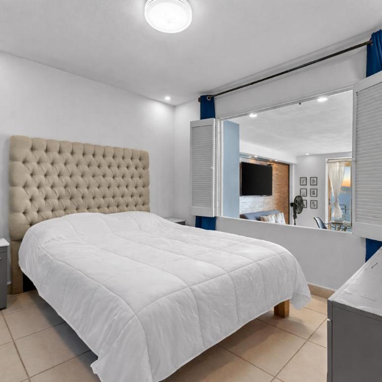 2BDR Ocean View Condo in Condomar Puerto Vallarta - Apartment with Sea View - 2
