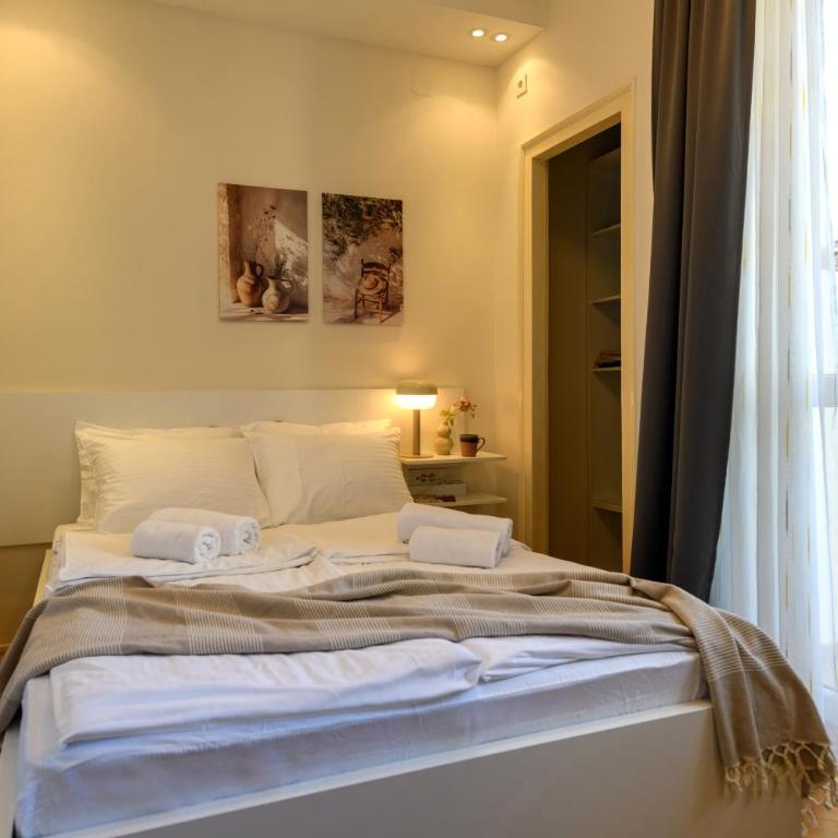 Design Apartment - City Break Apartments - Apartment with Terrace - 4